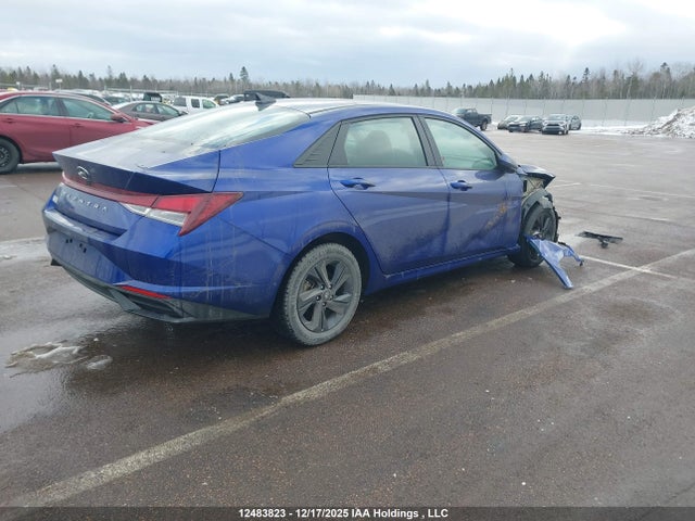 KMHLM4AG5MU100125 Hyundai Elantra Preferred Ivt