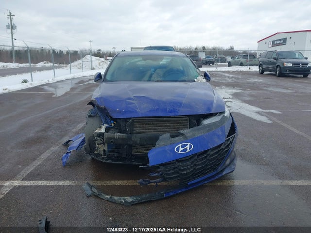 KMHLM4AG5MU100125 Hyundai Elantra Preferred Ivt