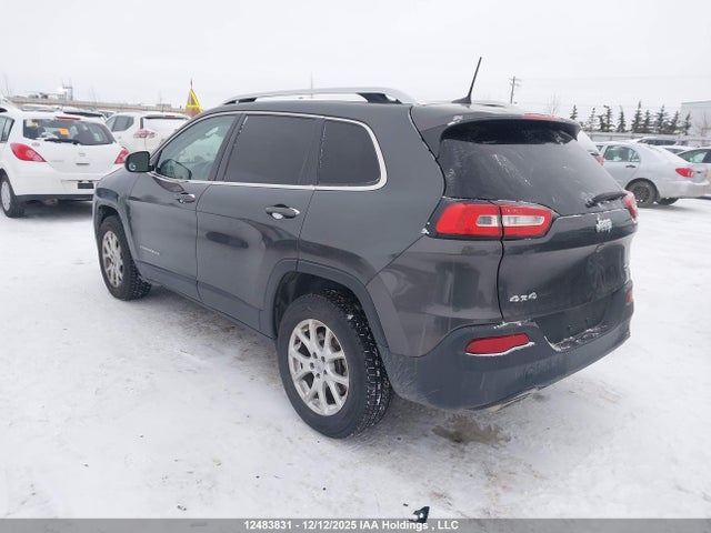 1C4PJMCS9GW276460 Jeep Cherokee North