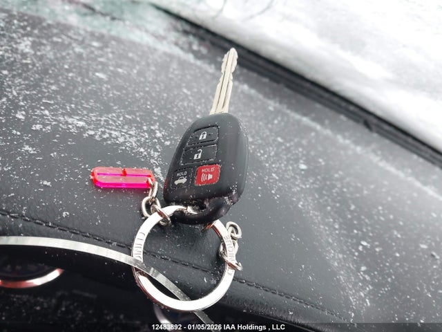 2018 Toyota Corolla მანქანა იყიდება აუქციონზე, vin: 2T1BURHE0JC038563, აუქციონის ნომერი: 12483892