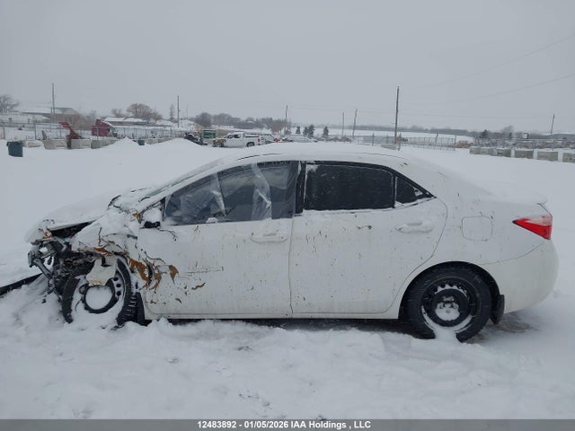 2018 Toyota Corolla მანქანა იყიდება აუქციონზე, vin: 2T1BURHE0JC038563, აუქციონის ნომერი: 12483892
