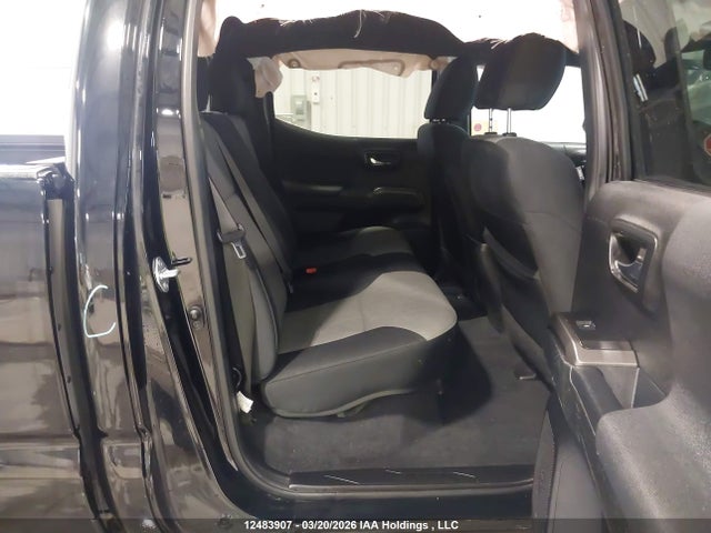Aukcja sprzedaży 2022 Toyota Tacoma Double Cab/sr5/trd Sport/trd Off Road, vin: 3TYDZ5BN0NT014695, numer aukcji: 12483907