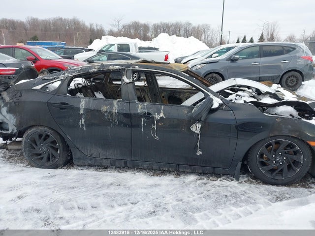 Honda Civic 2017 2HGFC2F82HH006613 Image 12