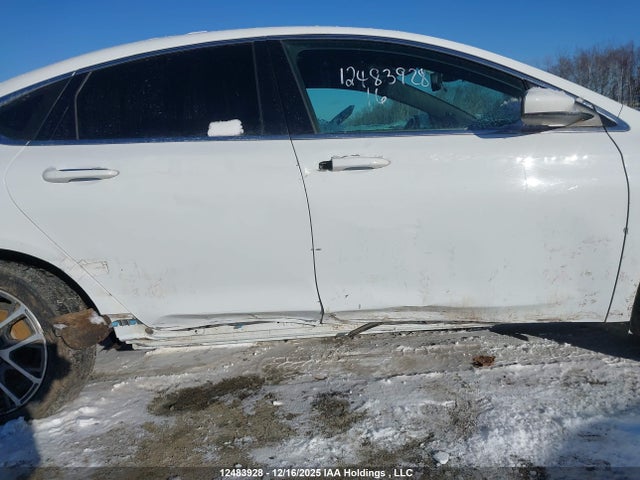 Chrysler 200 C 2016 1C3CCCEG2GN194012 Image 21