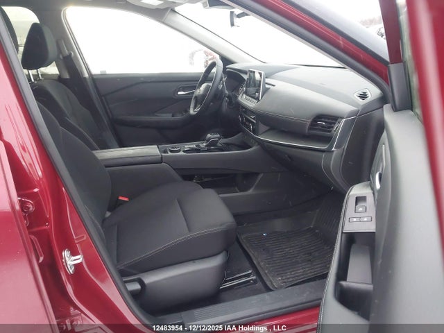 JN8BT3AB1TW370347 Nissan ROGUE S