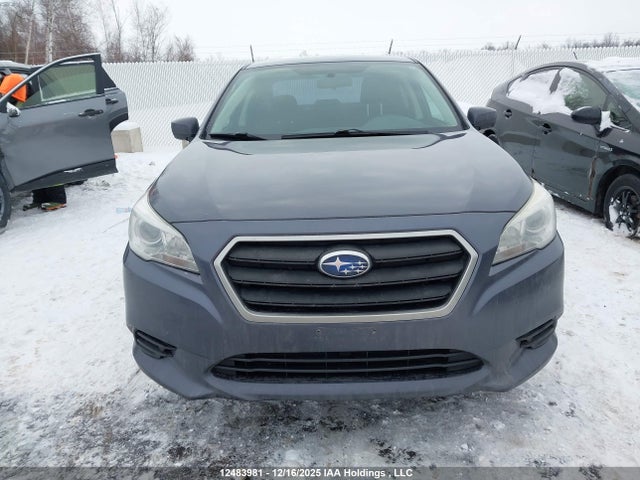 4S3BNDA68F3056618 Subaru Legacy 2.5i