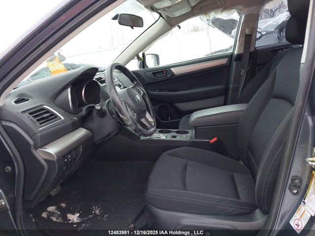 4S3BNDA68F3056618 Subaru Legacy 2.5i