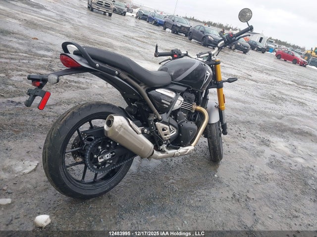 SMTT127Y5SNA38397 Triumph Motorcycle Speed 400