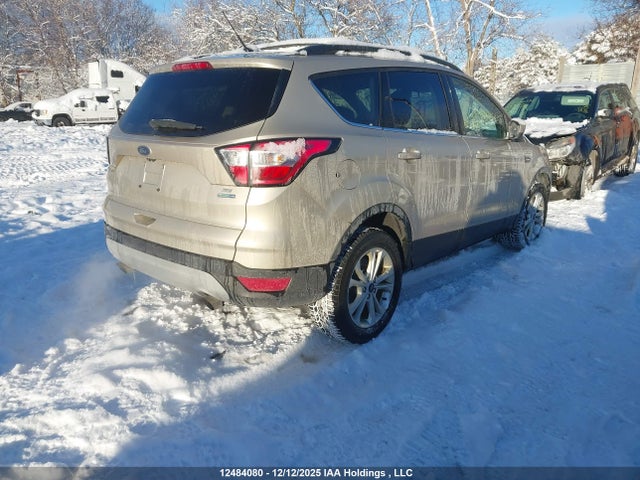 2018 Ford Escape Se მანქანა იყიდება აუქციონზე, vin: 1FMCU9GD0JUC42209, აუქციონის ნომერი: 12484080