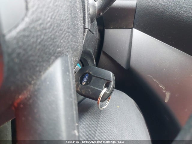 1FMCU9GD1HUD69125 Ford ESCAPE SE