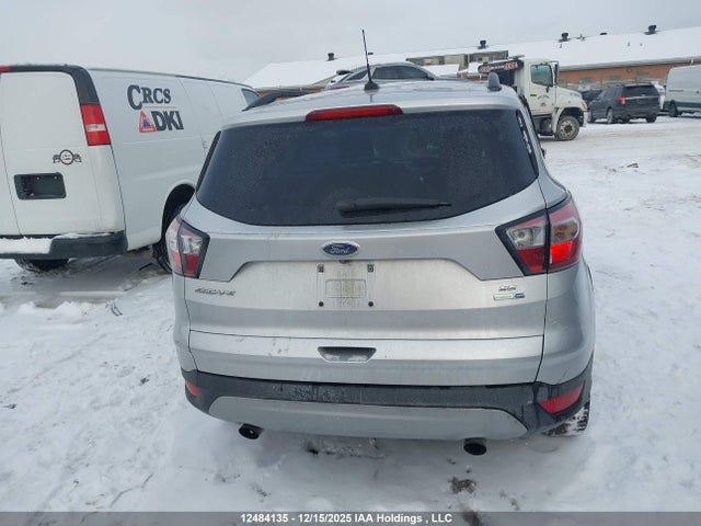 1FMCU9GD1HUD69125 Ford ESCAPE SE