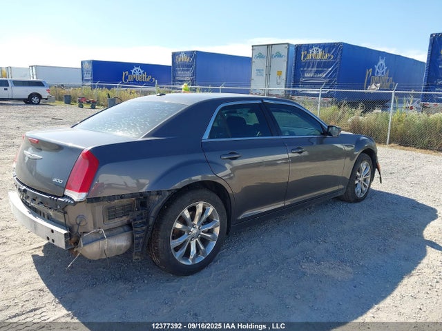 12377392 :رقم المزاد ، 2C3CCARGXGH170676 vin ، 2016 Chrysler 300 Touring مزاد بيع