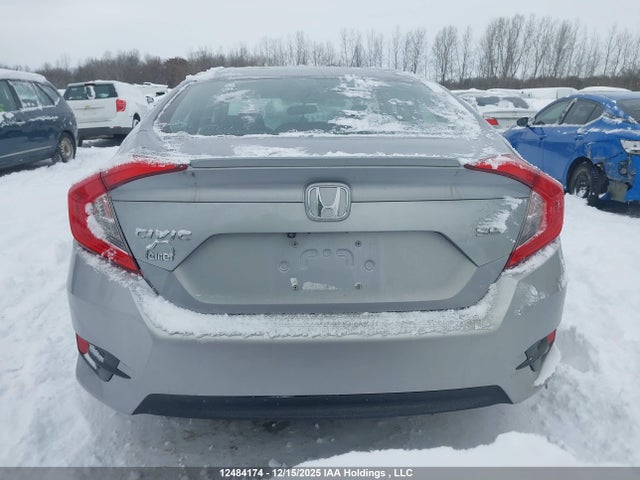 Honda Civic Lx 2018 2HGFC2F6XJH030680 Image 16