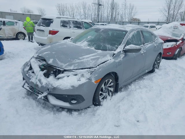 Honda Civic Lx 2018 2HGFC2F6XJH030680 Image 2
