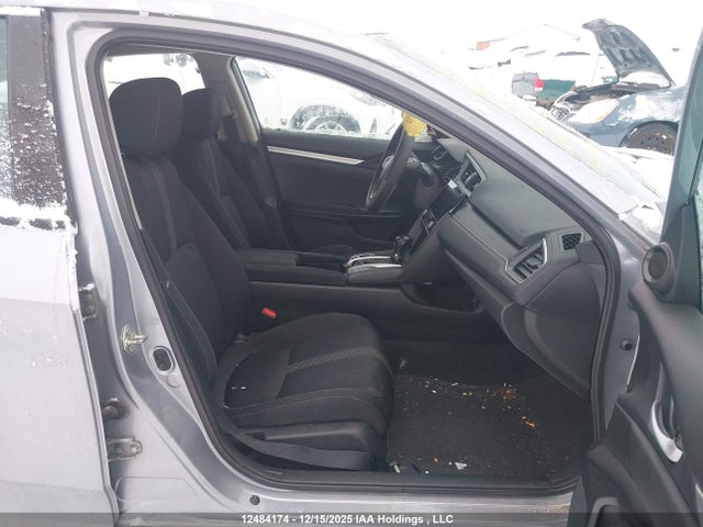 Honda Civic Lx 2018 2HGFC2F6XJH030680 Image 5