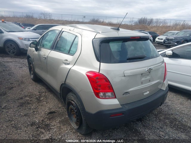 12484204 :رقم المزاد ، 3GNCJKSB6GL256166 vin ، 2016 Chevrolet Trax مزاد بيع