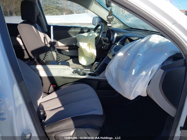 2GNALBEK7F6396713 Chevrolet EQUINOX LT