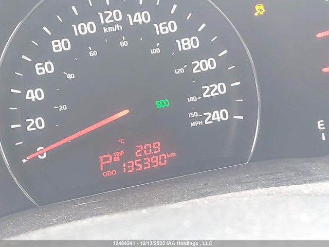 KIA Sorento Lx V6 2014 5XYKTDA71EG471692 Image 16