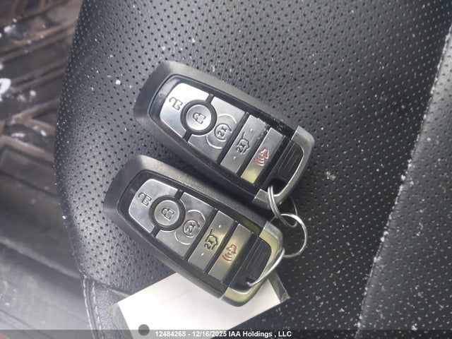 1FMCU9H61LUB52215 Ford ESCAPE SEL