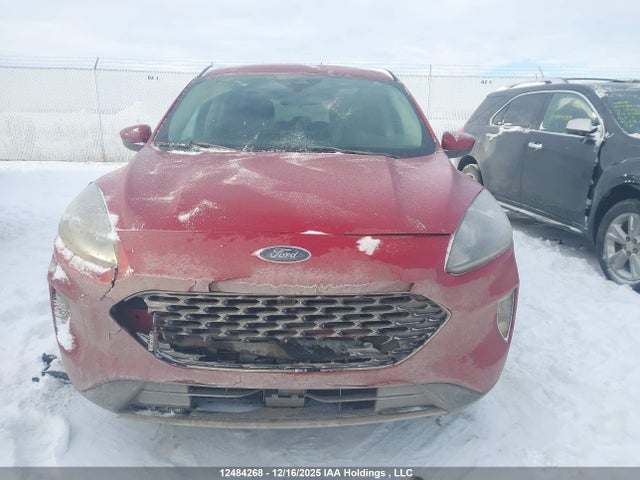 1FMCU9H61LUB52215 Ford ESCAPE SEL