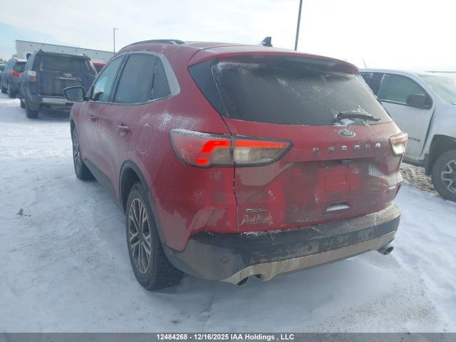 1FMCU9H61LUB52215 Ford ESCAPE SEL