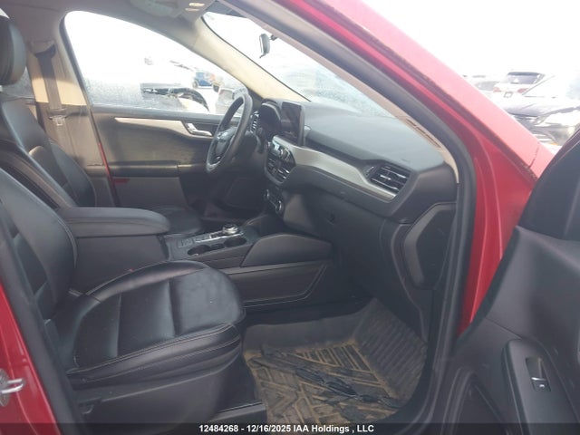 1FMCU9H61LUB52215 Ford ESCAPE SEL