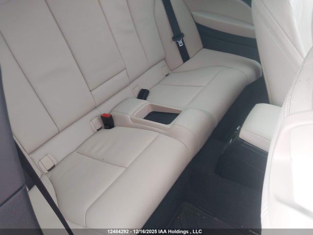 WBA2J3C00M7J45648 BMW 2 Series