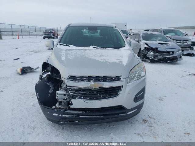 3GNCJKSB3FL194241 Chevrolet TRAX LS