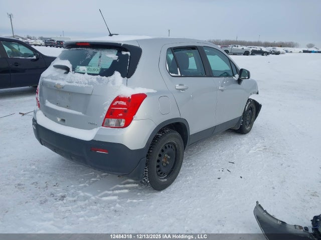 3GNCJKSB3FL194241 Chevrolet TRAX LS