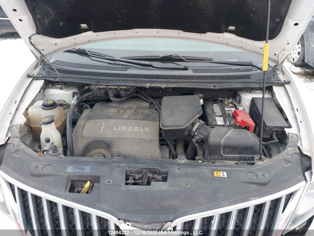 2LMDJ8JK2EBL06829 Lincoln MKX