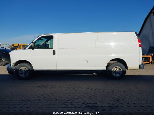 1GTZ7HFG8H1267222 GMC Savana 3500 Work Van