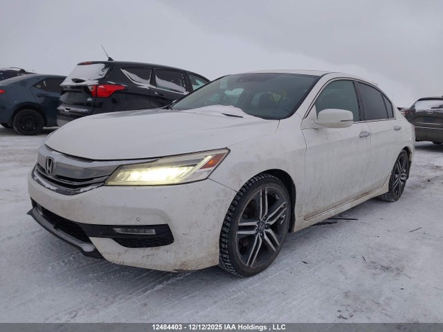 1HGCR2F01GA802553 Honda Accord Touring