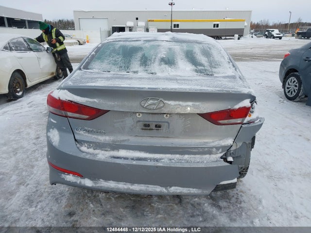 Продажа на аукционе авто 2017 Hyundai Elantra Se, vin: 5NPD74LFXHH133285, номер лота: 12484448
