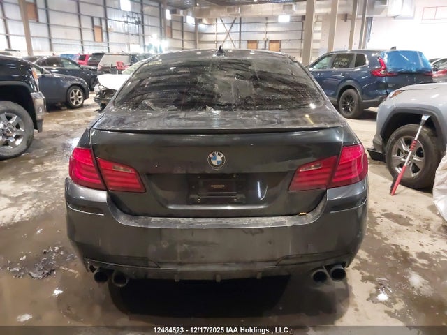 2013 Bmw 535i Xdrive მანქანა იყიდება აუქციონზე, vin: WBAFU7C51DDU72105, აუქციონის ნომერი: 12484523