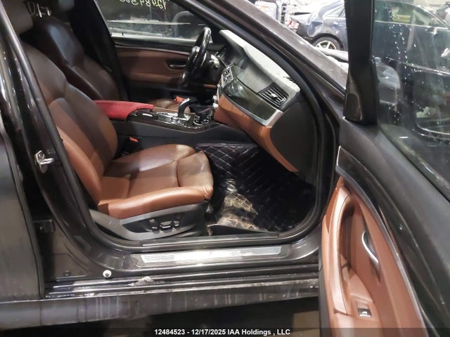 2013 Bmw 535i Xdrive მანქანა იყიდება აუქციონზე, vin: WBAFU7C51DDU72105, აუქციონის ნომერი: 12484523