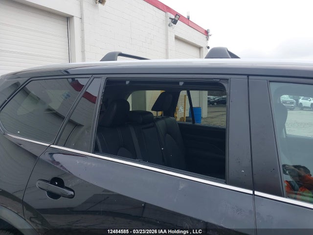 Продаж на аукціоні авто 2024 Toyota Grand Highlander Xle, vin: 5TDAAAB57RS022796, номер лоту: 12484585