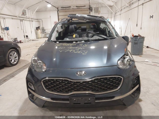 12484638 :رقم المزاد ، KNDPNCAC7L7793268 vin ، 2020 Kia Sportage Ex مزاد بيع