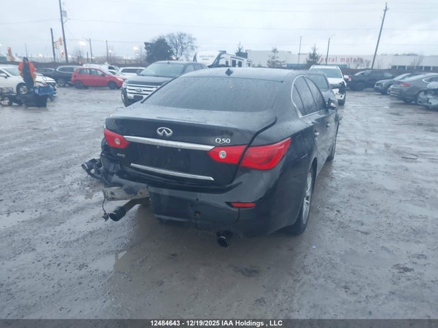 Продаж на аукціоні авто 2017 Infiniti Q50 Premium/sport/se, vin: JN1EV7AR7HM831063, номер лоту: 12484643