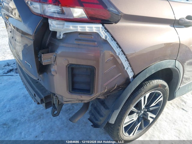 JA4ATUAA0RZ616407 Mitsubishi Eclipse Cross Es