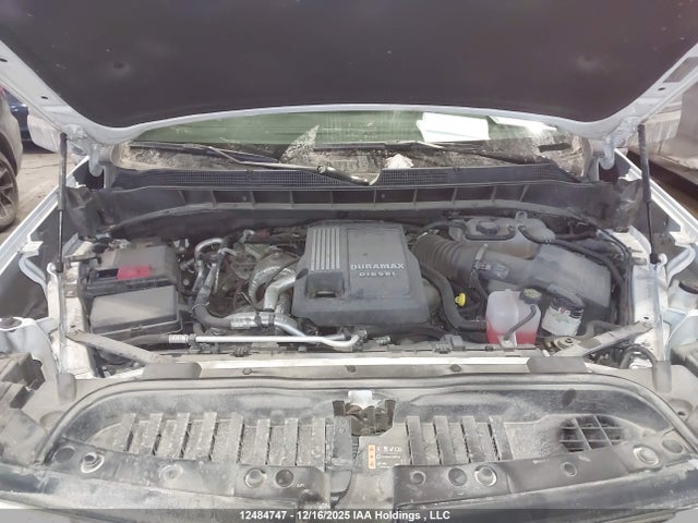 Продаж на аукціоні авто 2025 Chevrolet Silverado 1500 4wd Rst, vin: 1GCUKEE81SZ176433, номер лоту: 12484747