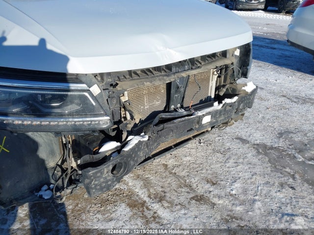 3VV4B7AX2JM007404 Volkswagen Tiguan Sel Premium