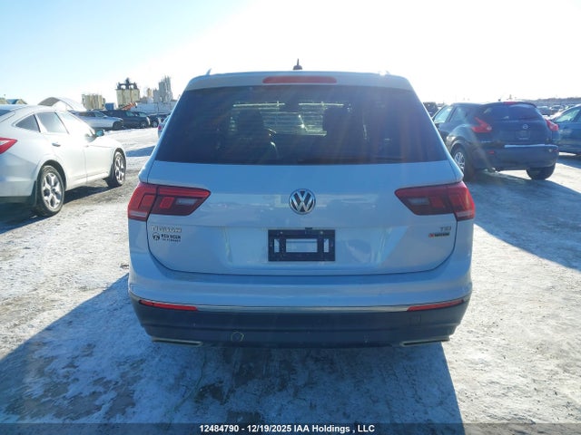 3VV4B7AX2JM007404 Volkswagen Tiguan Sel Premium