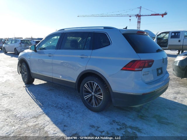3VV4B7AX2JM007404 Volkswagen Tiguan Sel Premium