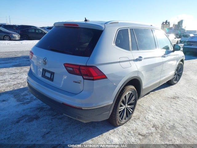 3VV4B7AX2JM007404 Volkswagen Tiguan Sel Premium