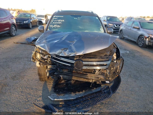 WVGJV3AX0EW042882 Volkswagen Tiguan S/se/sel/r-line