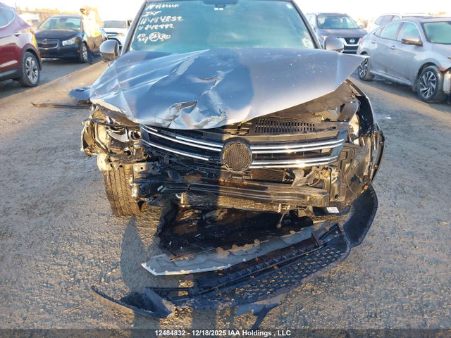 WVGJV3AX0EW042882 Volkswagen Tiguan S/se/sel/r-line