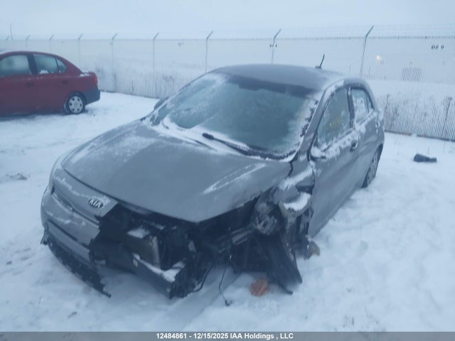 3KPA25AD5ME383377 KIA Rio Lx Premium/lx+