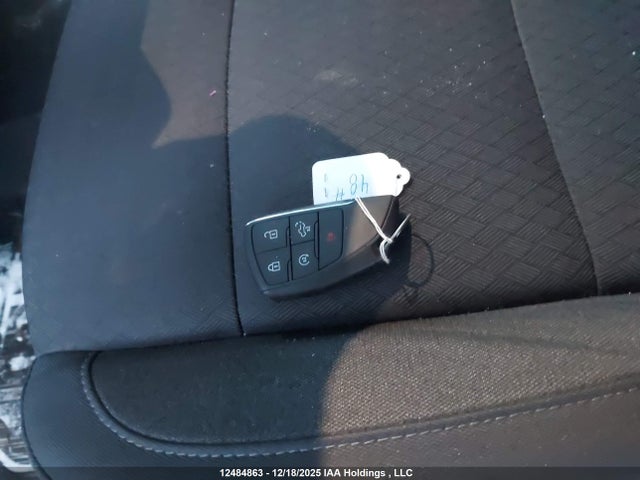1GTUUCED4RZ401062 GMC Sierra K1500 Elevation