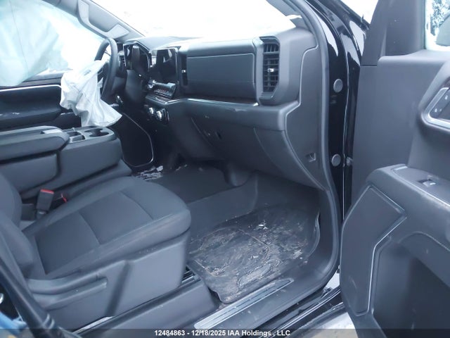 1GTUUCED4RZ401062 GMC Sierra K1500 Elevation