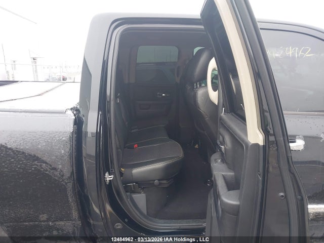 1C6RR7JM8ES302369 RAM 1500 Laramie